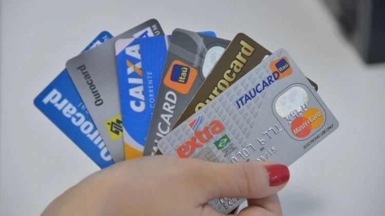 Pix não concorre com cartões e ajuda a economia — Times Brasil | CNBC